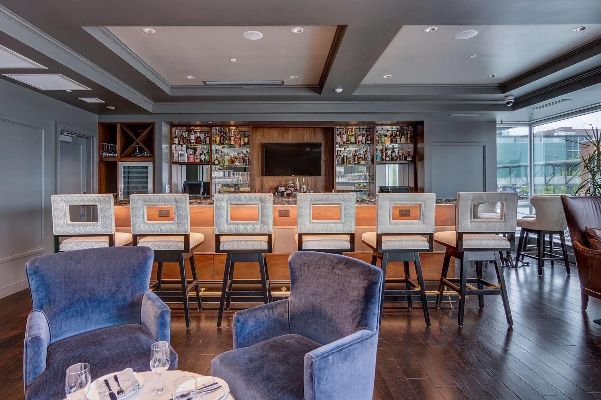 Hotel The Tennessean Personal Luxury Knoxville
