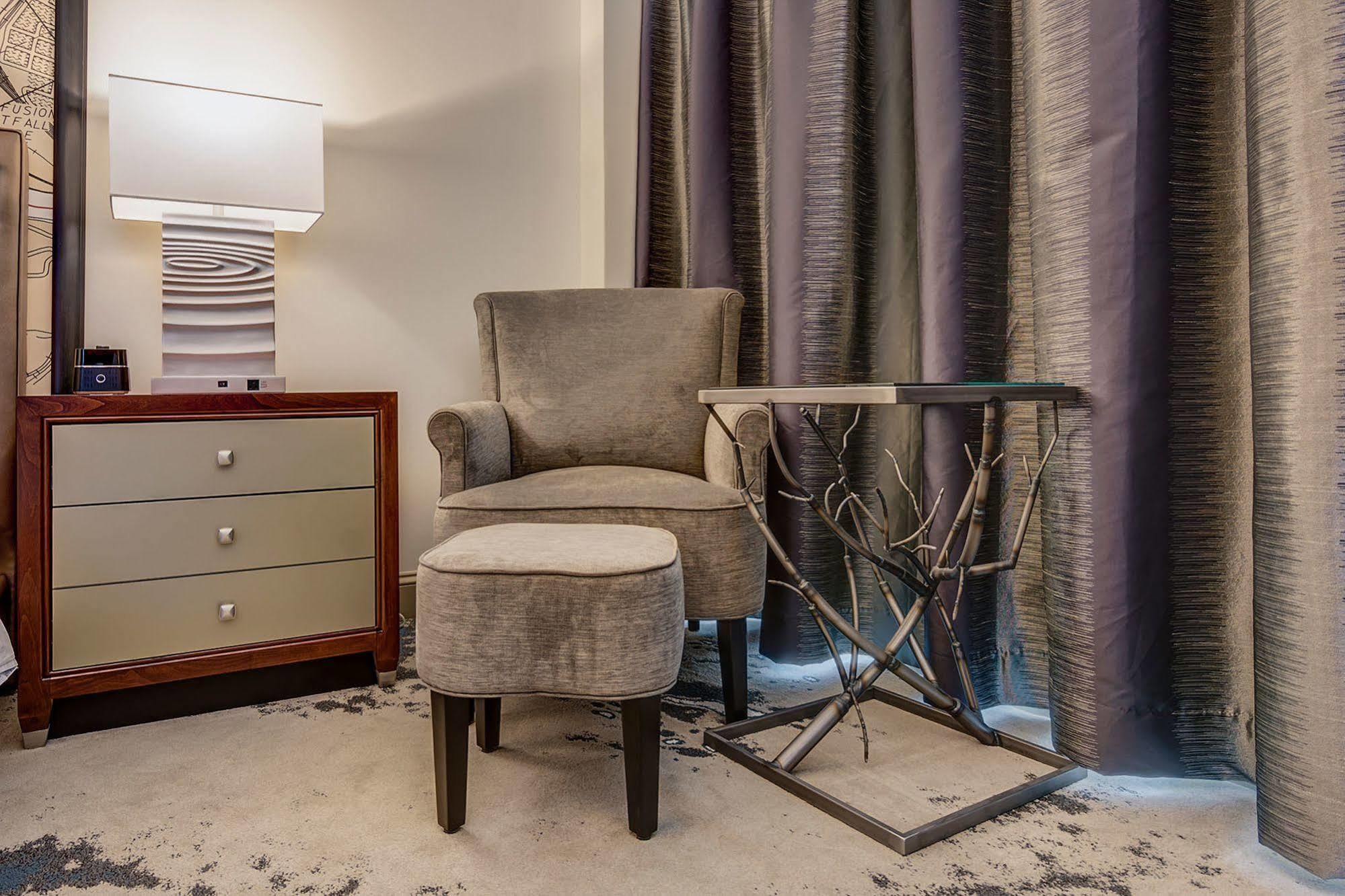 Hotel The Tennessean Personal Luxury Knoxville