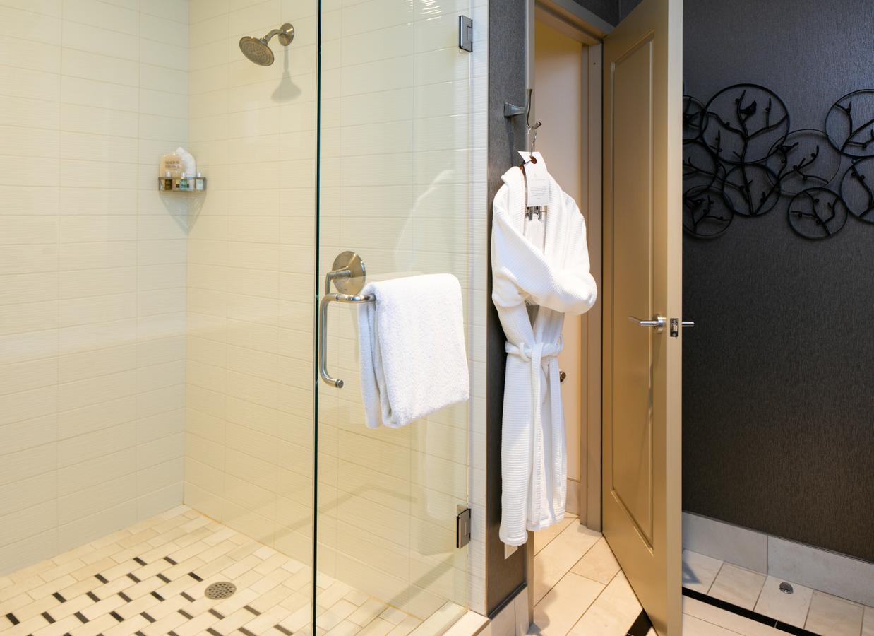 The Tennessean Personal Luxury Hotel